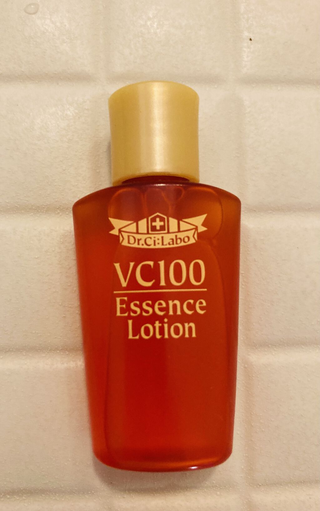 ライスコロッケのクチコミ「ドクターシーラボ　Vエッセンスローションの紹介です

ドクターシーラボは、皮膚の専門家によって.....」（1枚目）