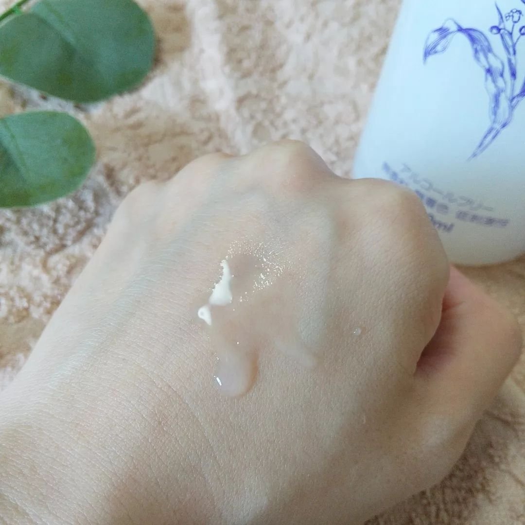 ハトムギ化粧水(ナチュリエ スキンコンディショナー R )/ナチュリエ/化粧水を使ったクチコミ（3枚目）