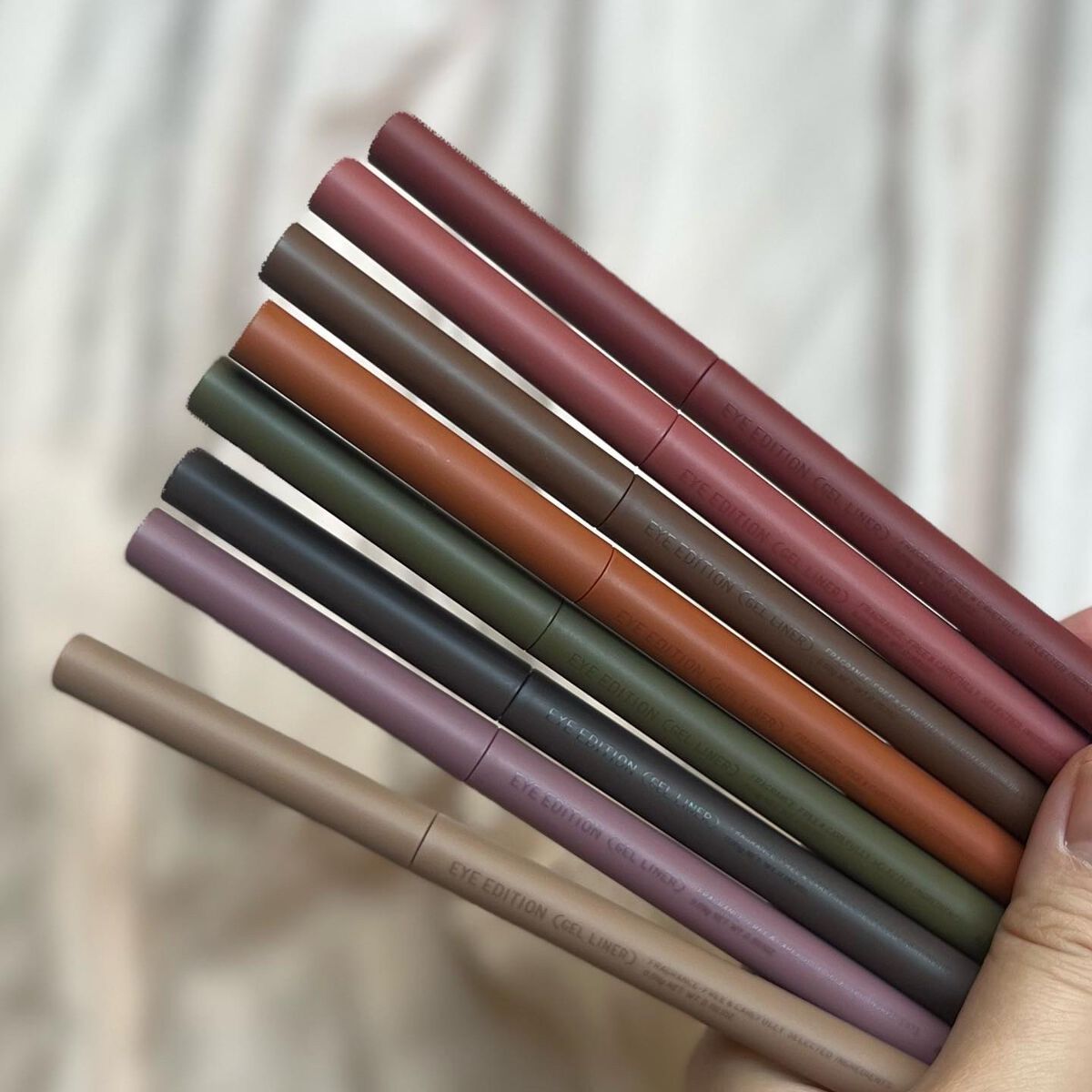 エテュセ ラスティング ジェルライナー 09 ヘーゼルチャイ/ettusais/ジェルアイライナーを使ったクチコミ（3枚目）