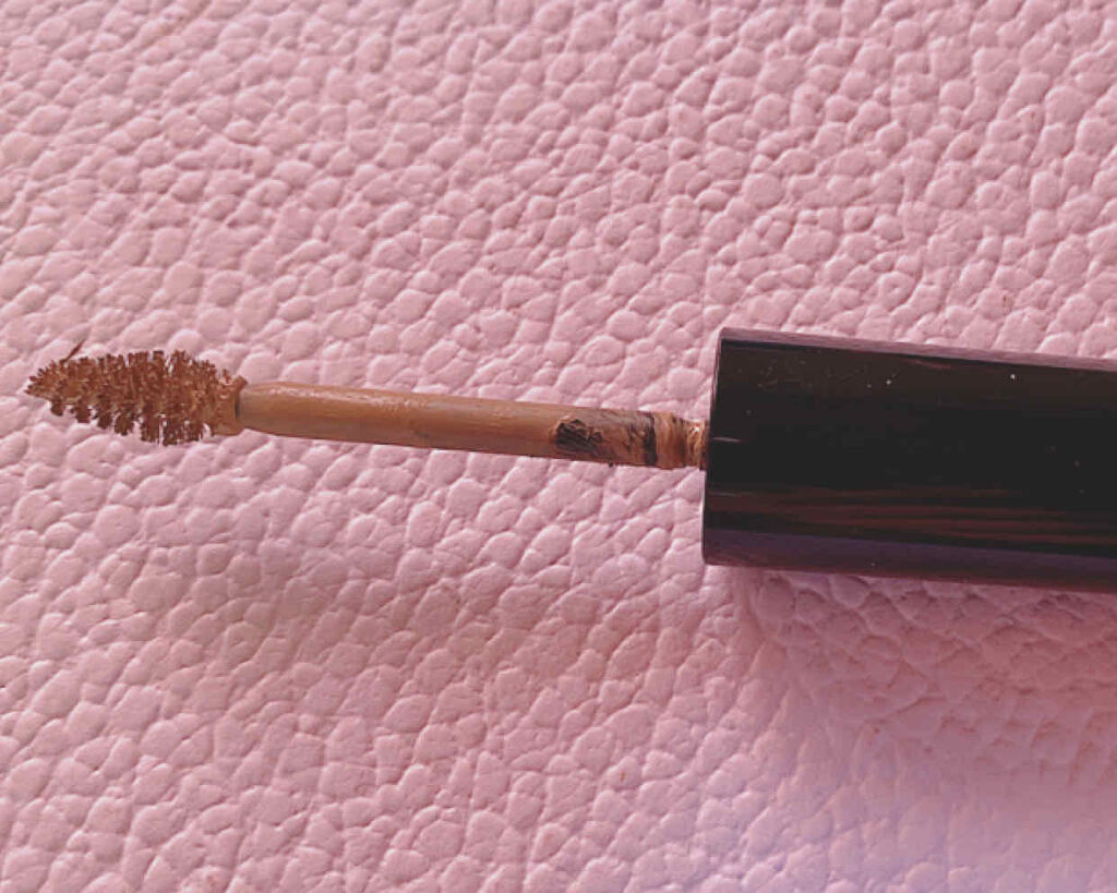 ヴィセ リシェ インスタント アイブロウ カラー/Visée/眉マスカラを使ったクチコミ（2枚目）