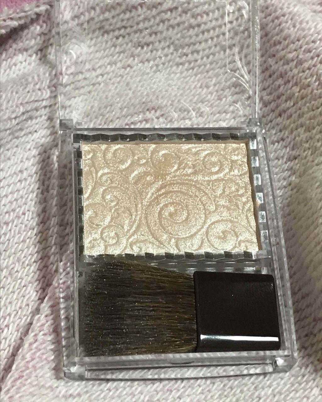 パールグロウハイライト/CEZANNE/パウダーハイライトを使ったクチコミ（2枚目）