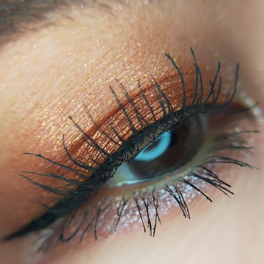 Luminous Legends: Mega Eye Shadow Palette/PAT McGRATH LABS/アイシャドウパレットを使ったクチコミ(2枚目)