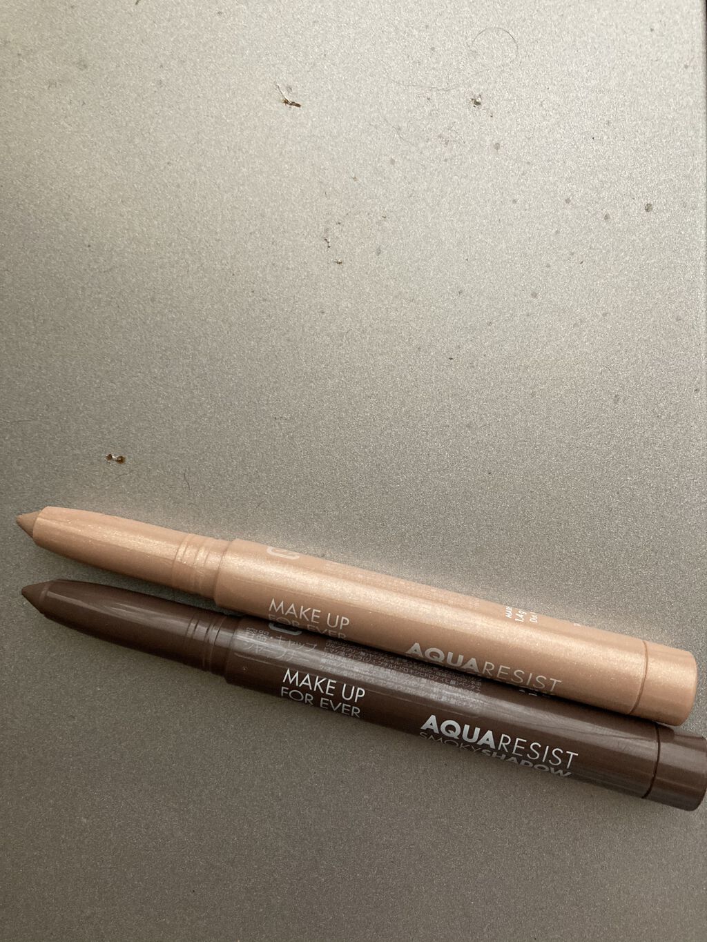 アクアレジスト スモーキーシャドウ 02 ココア/MAKE UP FOR EVER/スティックアイシャドウを使ったクチコミ（1枚目）