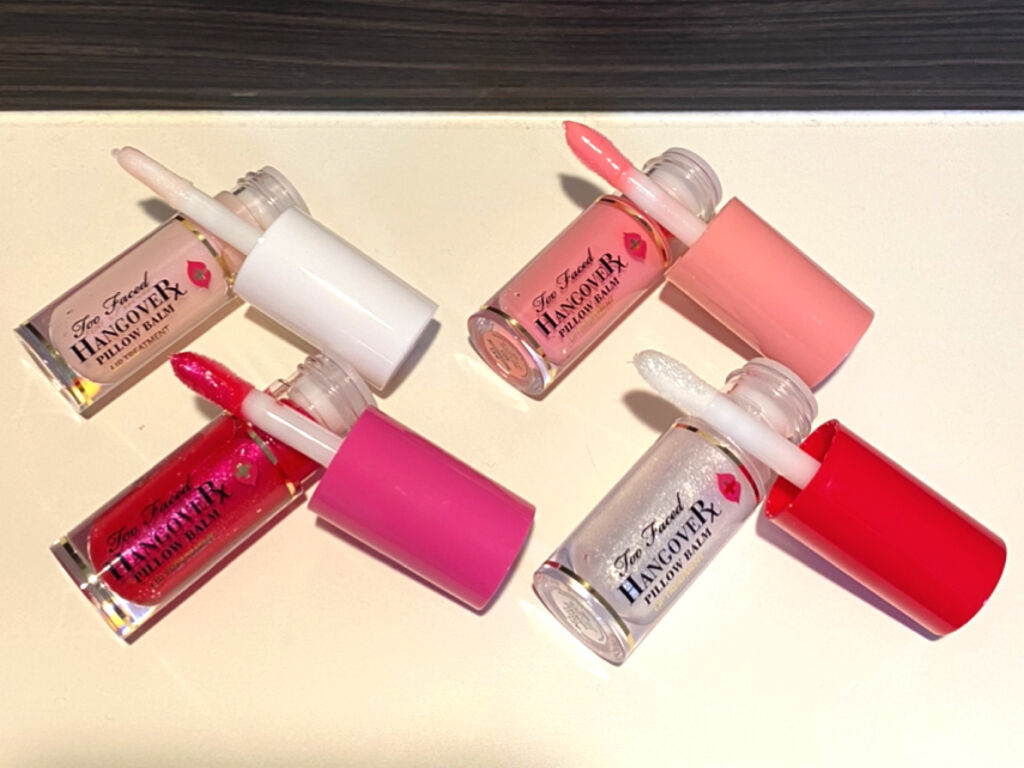 ～トゥー フェイスド ハングオーバー～ ピロー バーム リップ トリートメント/Too Faced/リップ美容液を使ったクチコミ（3枚目）