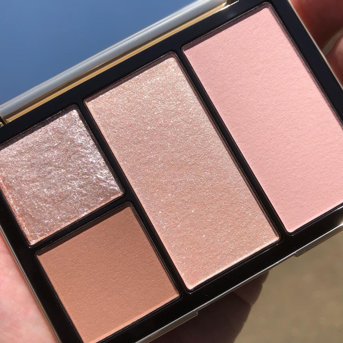 フェイス スタイリスト/SNIDEL BEAUTY/アイシャドウパレットを使ったクチコミ(1枚目)