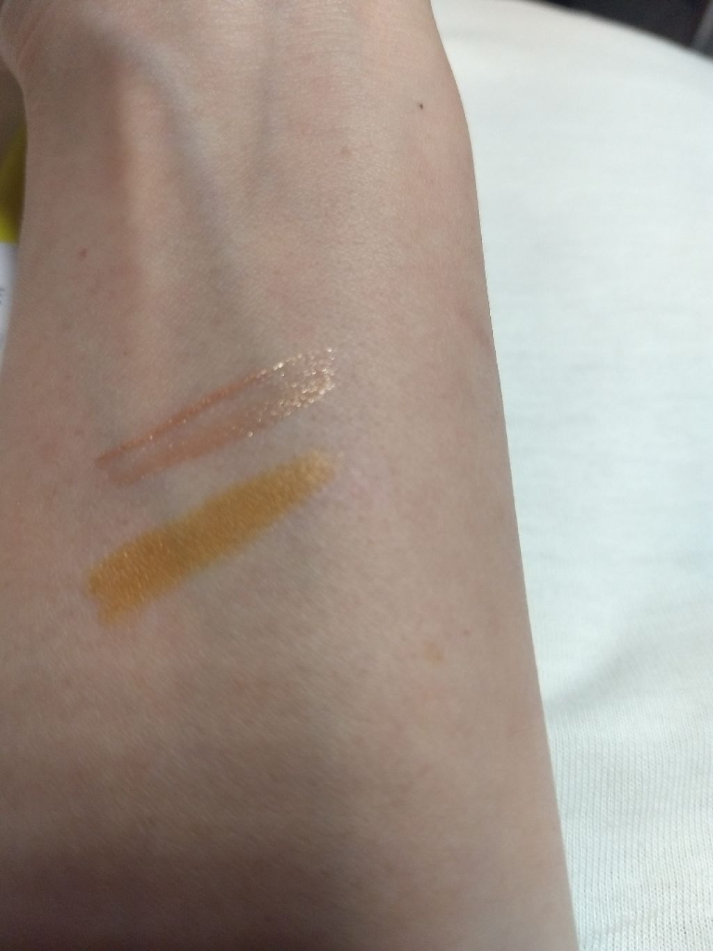 ジューシーアイカラーデュオ/オルビス/スティックアイシャドウを使ったクチコミ（3枚目）