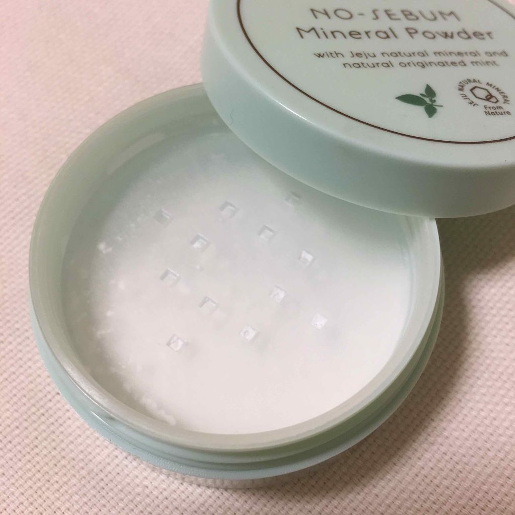 ノーセバム ミネラルパウダー/innisfree/ルースパウダーを使ったクチコミ(3枚目)