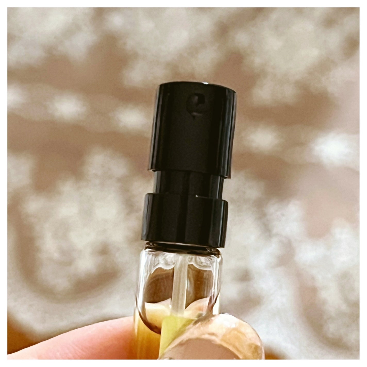 ロスト チェリー オード パルファム スプレィ 30ml / TOM FORD ロスト チェリー オード パルファム スプレィ 30ml / TOM FORD