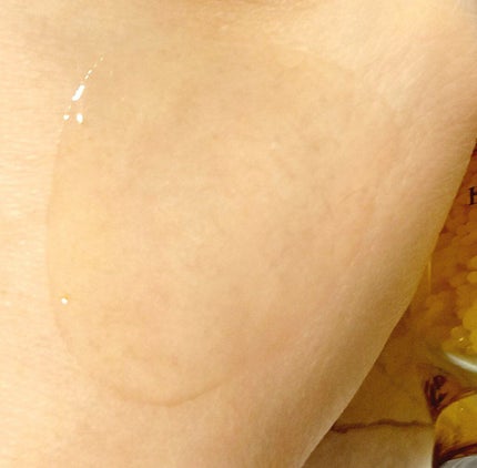 イモーテル オーバーナイトリセットセラム/L'OCCITANE/美容液を使ったクチコミ(4枚目)