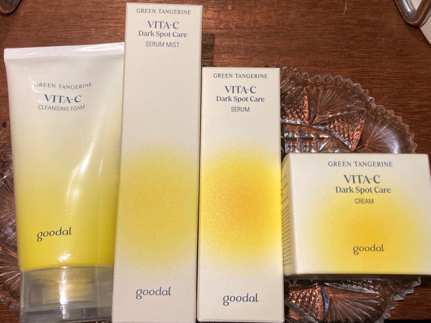 グリーンタンジェリン ビタC ダークスポットケアセラム/goodal/美容液を使ったクチコミ(6枚目)