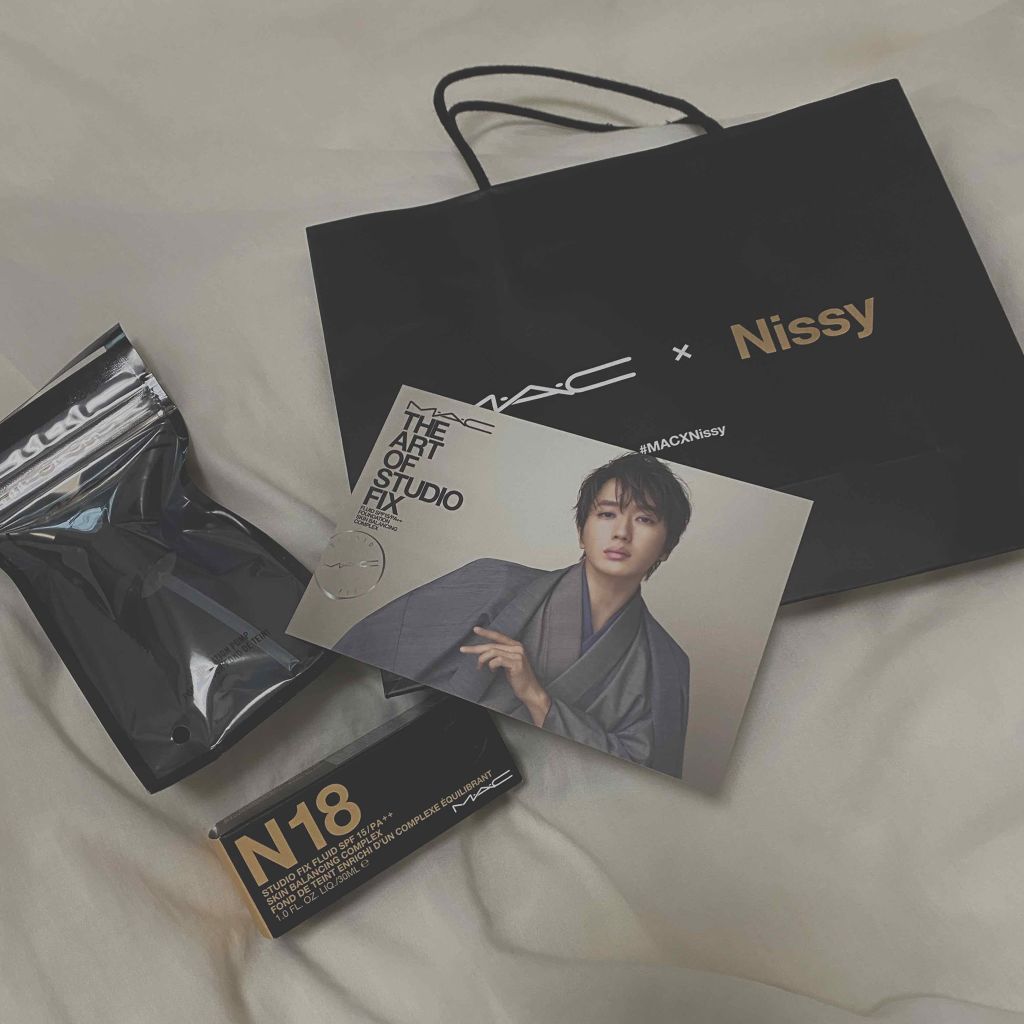 スタジオフィックス フルイッド SPF 15/M・A・C/リキッドファンデーションを使ったクチコミ（1枚目）