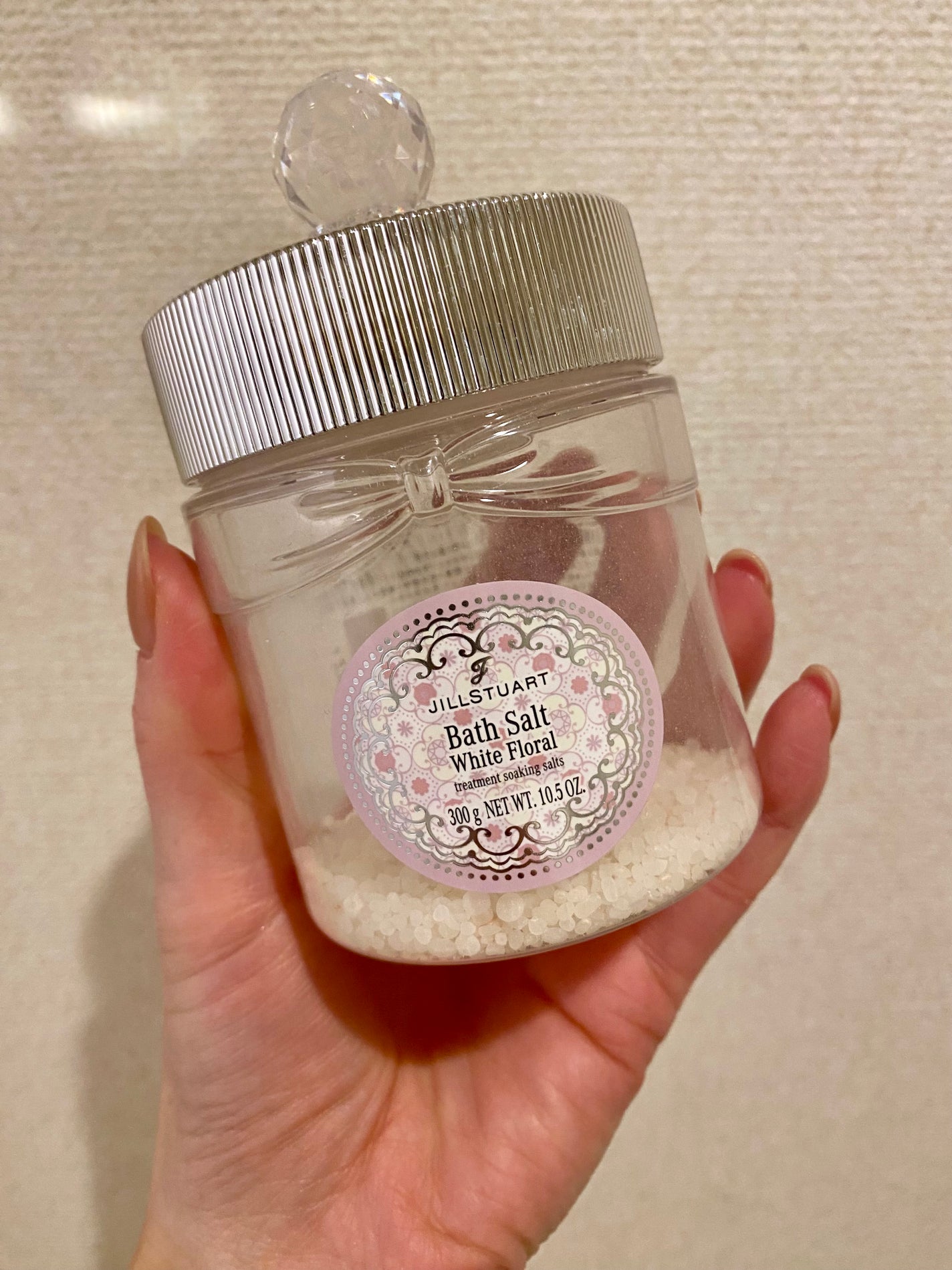 アロマティックバスソルト ホワイトフローラル/JILL STUART/無機塩系入浴剤を使ったクチコミ(1枚目)