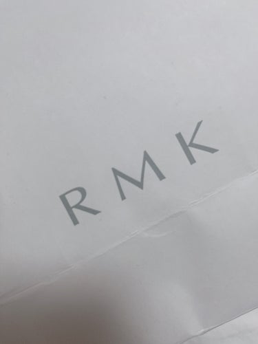 RMK リクイドファンデーション フローレスカバレッジ/RMK/リキッドファンデーションを使ったクチコミ（1枚目）