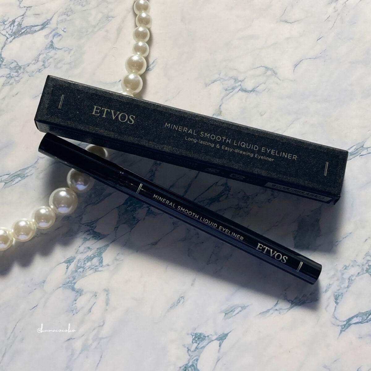 ミネラルスムースリキッドアイライナー ピンクグレージュ/エトヴォス/リキッドアイライナーを使ったクチコミ（1枚目）