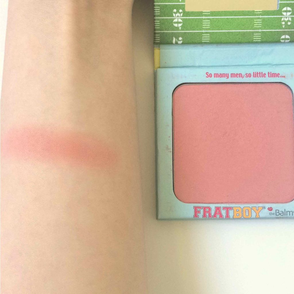 the Balm フラットボーイのクチコミ「the Balmのチーク
海外コスメ
万能すぎる！似合わない人はいない！

コーラルでもないオ.....」（3枚目）