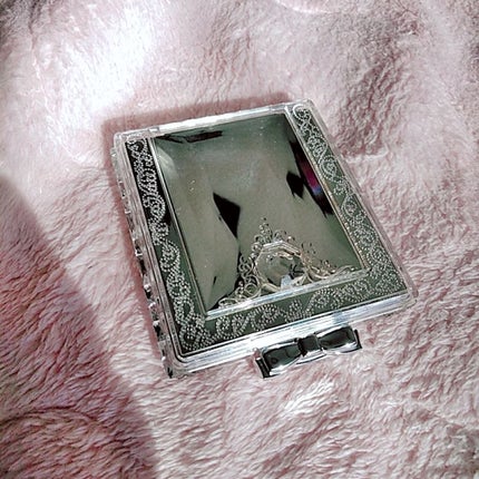 リボンクチュール アイズ/JILL STUART/アイシャドウパレットを使ったクチコミ(2枚目)