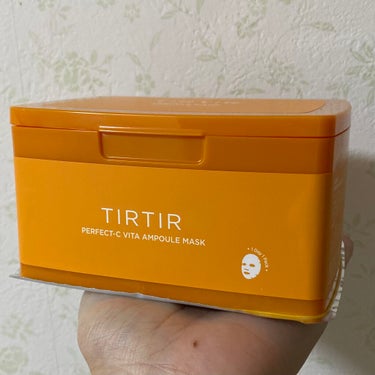 【使った商品】
TIRTIR(ティルティル)
PERFECT-C VITA AMPOULE MASK

【商品の特徴】
純ビタミンC豊富なシートマスク
15分パック
セラム10本分のビタミンエッセンスが