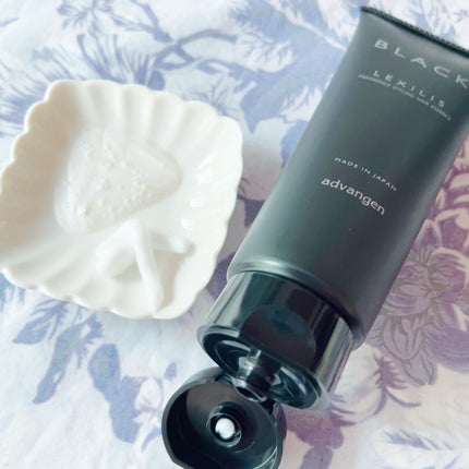 ブラック フレグランス スタイリング ヘアエッセンス/LEXILIS/アウトバストリートメントを使ったクチコミ(5枚目)