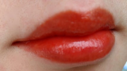 ジューシーラスティングティント/rom&nd/リップティントを使ったクチコミ(4枚目)