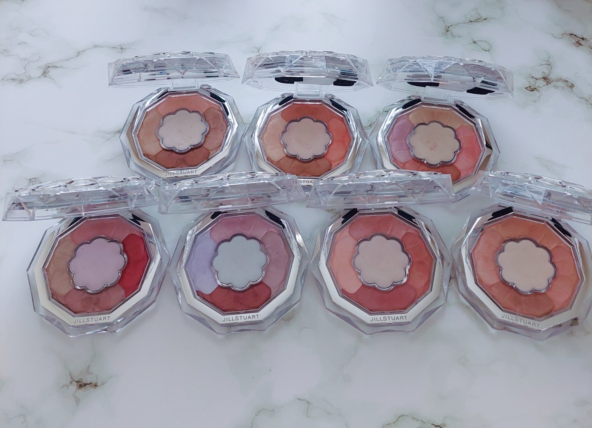 ジルスチュアート ブルームクチュール アイズ/JILL STUART/アイシャドウパレットを使ったクチコミ（2枚目）