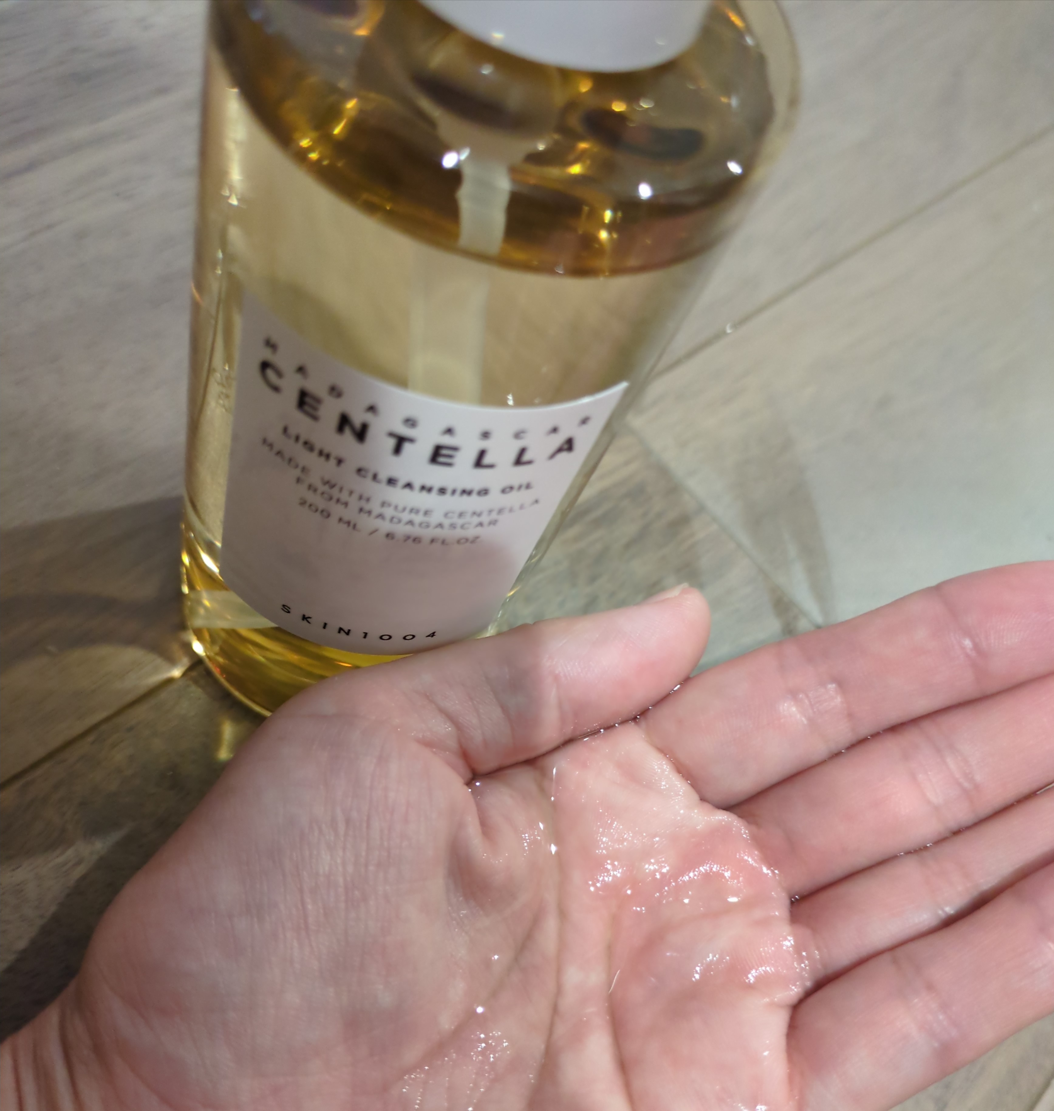 センテラ ライトクレンジングオイル/SKIN1004/オイルクレンジングを使ったクチコミ（1枚目）