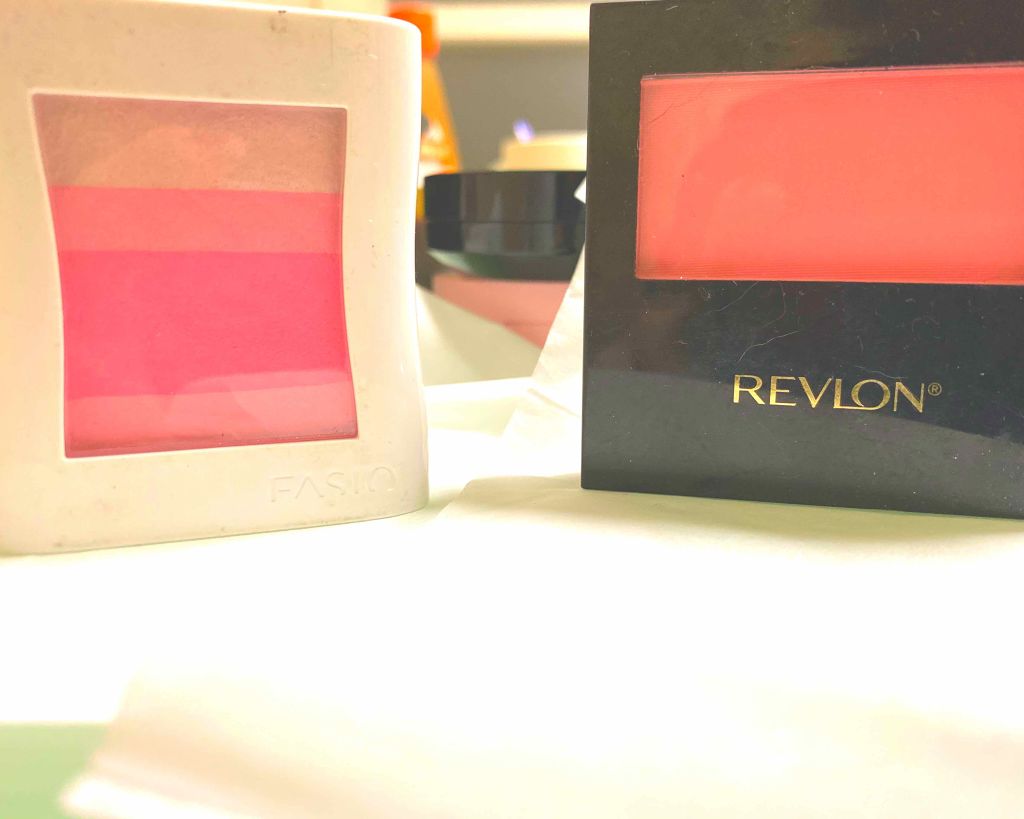 Yui on LIPS 「大量に頂いたコスメの中からいま、私が欲しかったものー!クッショ..」(1枚目)