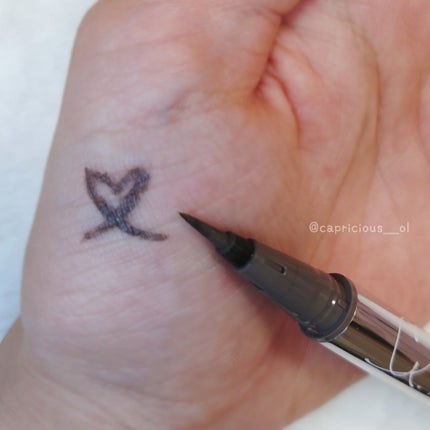 リキッドアイライナーR4/ラブ・ライナー/リキッドアイライナーを使ったクチコミ(3枚目)