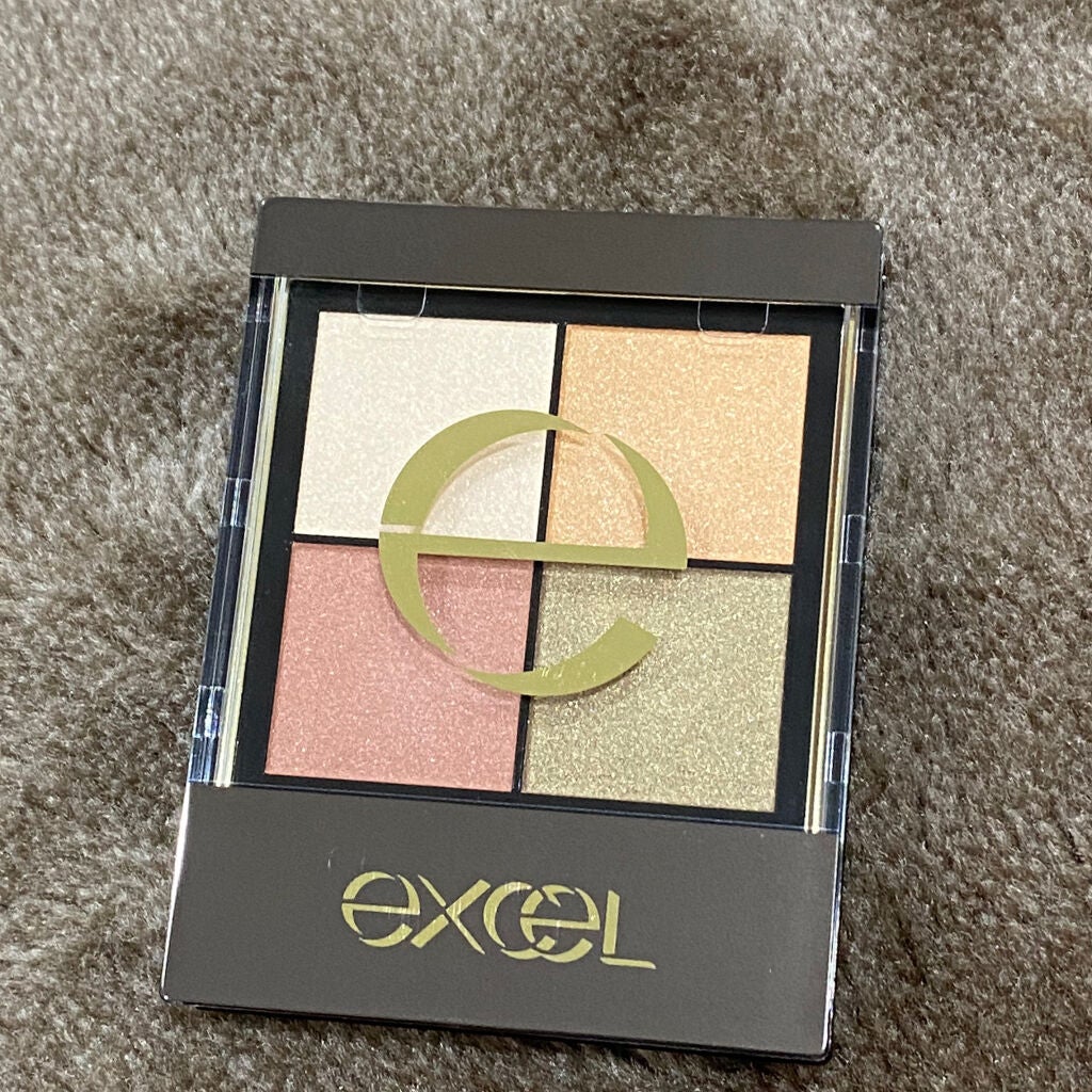 リアルクローズシャドウ/excel/アイシャドウパレットを使ったクチコミ(1枚目)