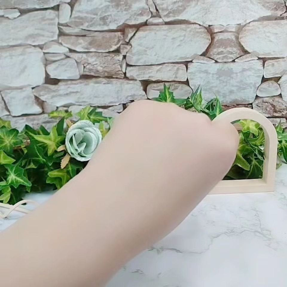 ピルソ グラシアエアフィットトーンアップサンアンプル SPF50 PA+++/feelxo/化粧下地を使ったクチコミ(4枚目)