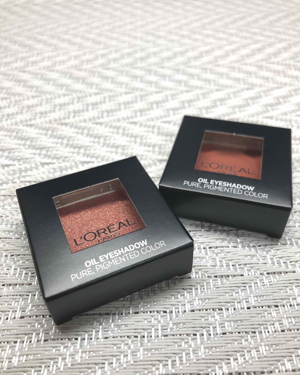 カラークイーン オイルシャドウ/ロレアル パリ/単色アイシャドウを使ったクチコミ（2枚目）
