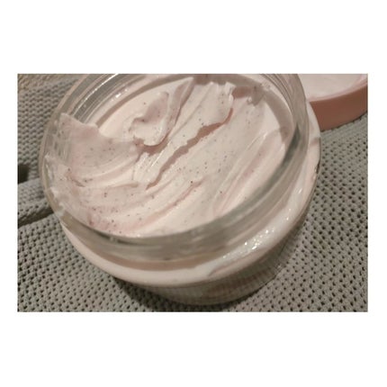 ダヴ ふわとろ クリーミースクラブ ザクロ&シアバター/ダヴ/ボディスクラブを使ったクチコミ(2枚目)