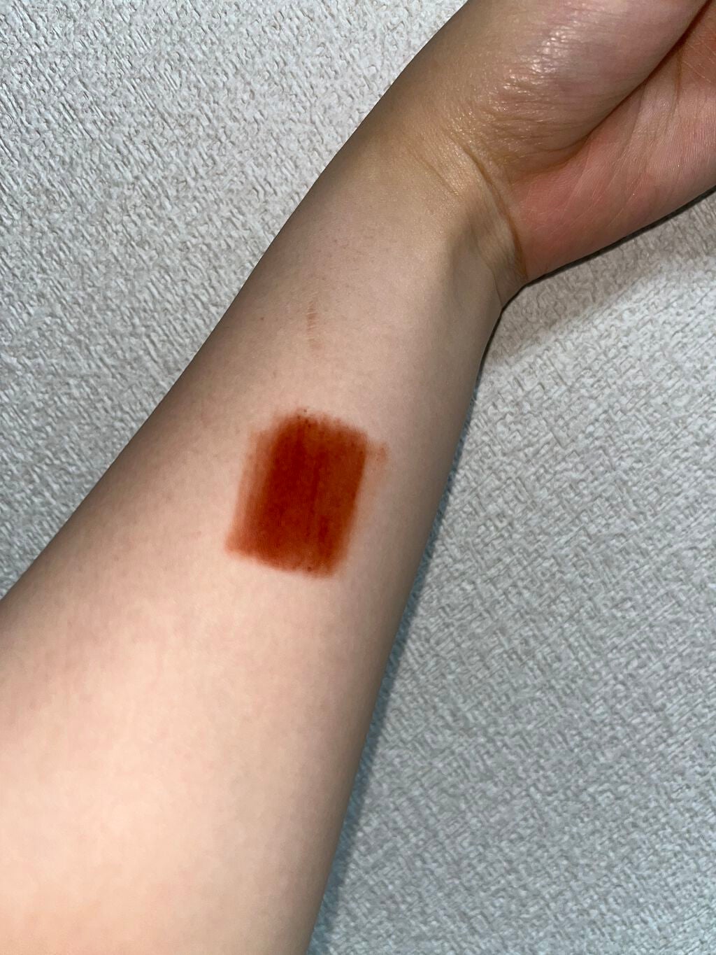 琥珀セミマットリップ/Joocyee/口紅を使ったクチコミ(3枚目)