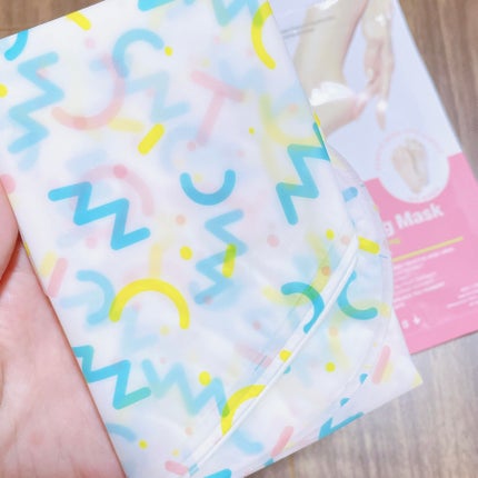 シルキースムーズフットピーリングマスク/MADFORCOS/レッグ・フットケアを使ったクチコミ(3枚目)