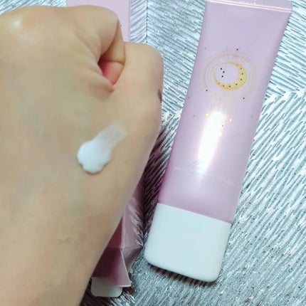 コラーゲンモイスチャーカラーコントロール/illuN/化粧下地を使ったクチコミ(2枚目)