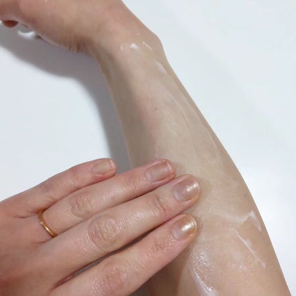 ニベアUV ディープ プロテクト&ケア トーンアップ エッセンス/ニベア/日焼け止めローションを使ったクチコミ(6枚目)