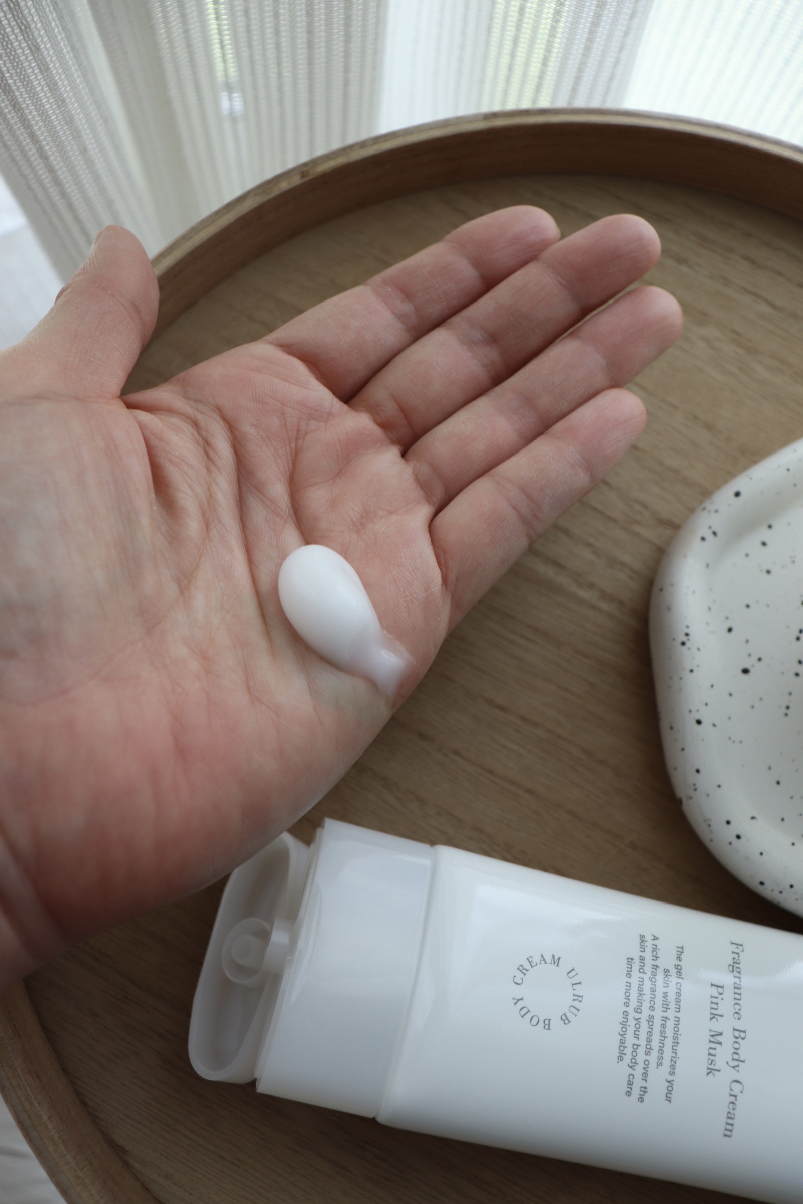 ウルラブ ボディクリーム/ULRUB/ボディクリームを使ったクチコミ（2枚目）