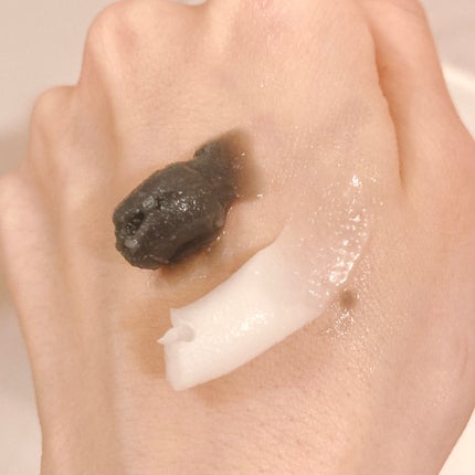 オイルクレンジングバーム ブラック/ONE STONE TWO BIRDS/クレンジングバームを使ったクチコミ(3枚目)