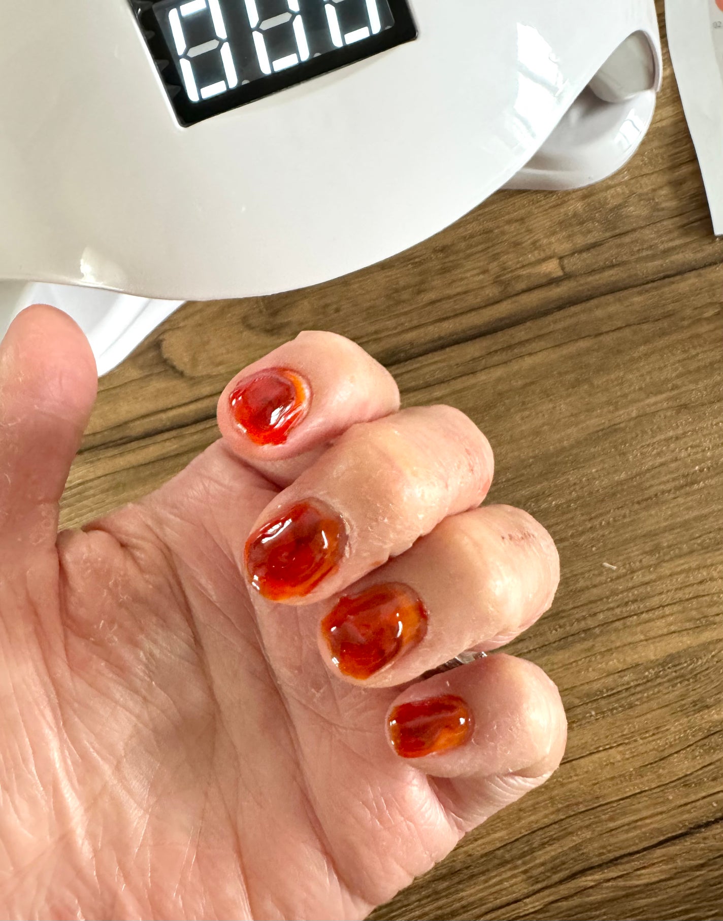 arisya08 on LIPS 「ジェルネイルライトはClearNailの使ってる🫶自動タイマー..」(4枚目)
