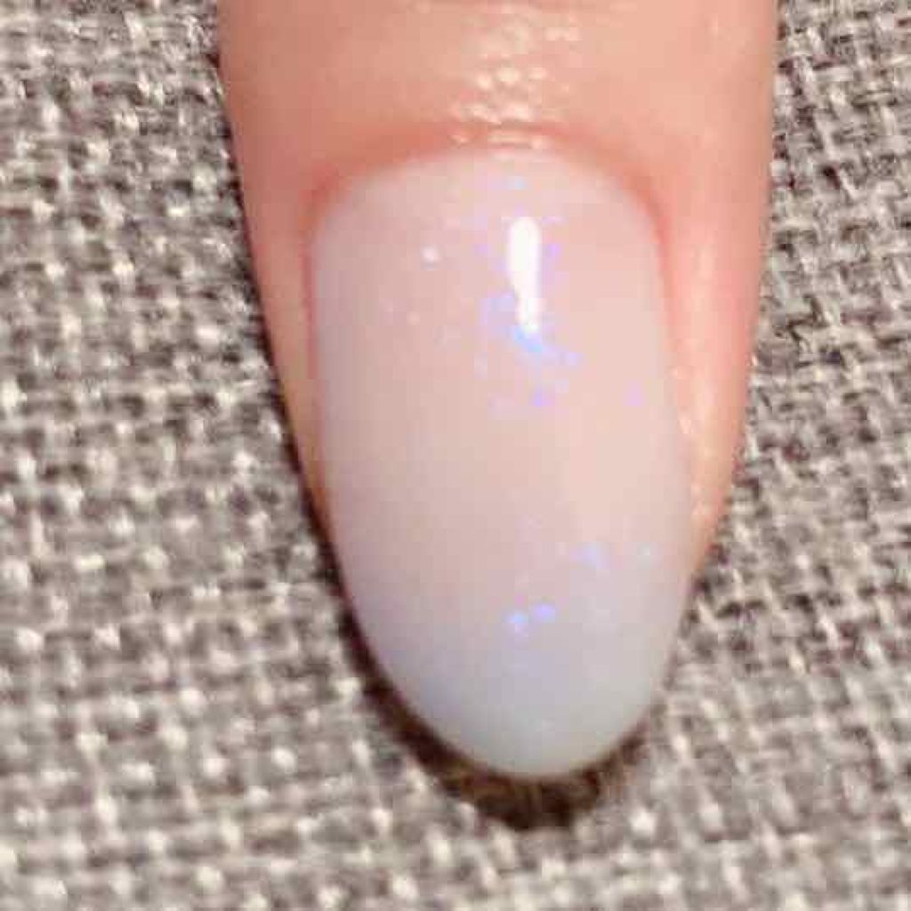 キューティクルオイルエッセンス/ラヴィエール/ネイルオイル・トリートメントを使ったクチコミ（2枚目）