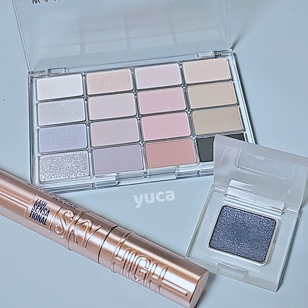 トーン ペタル アイシャドウ 23:ディープブルー/to/one/アイシャドウパレットを使ったクチコミ（1枚目）