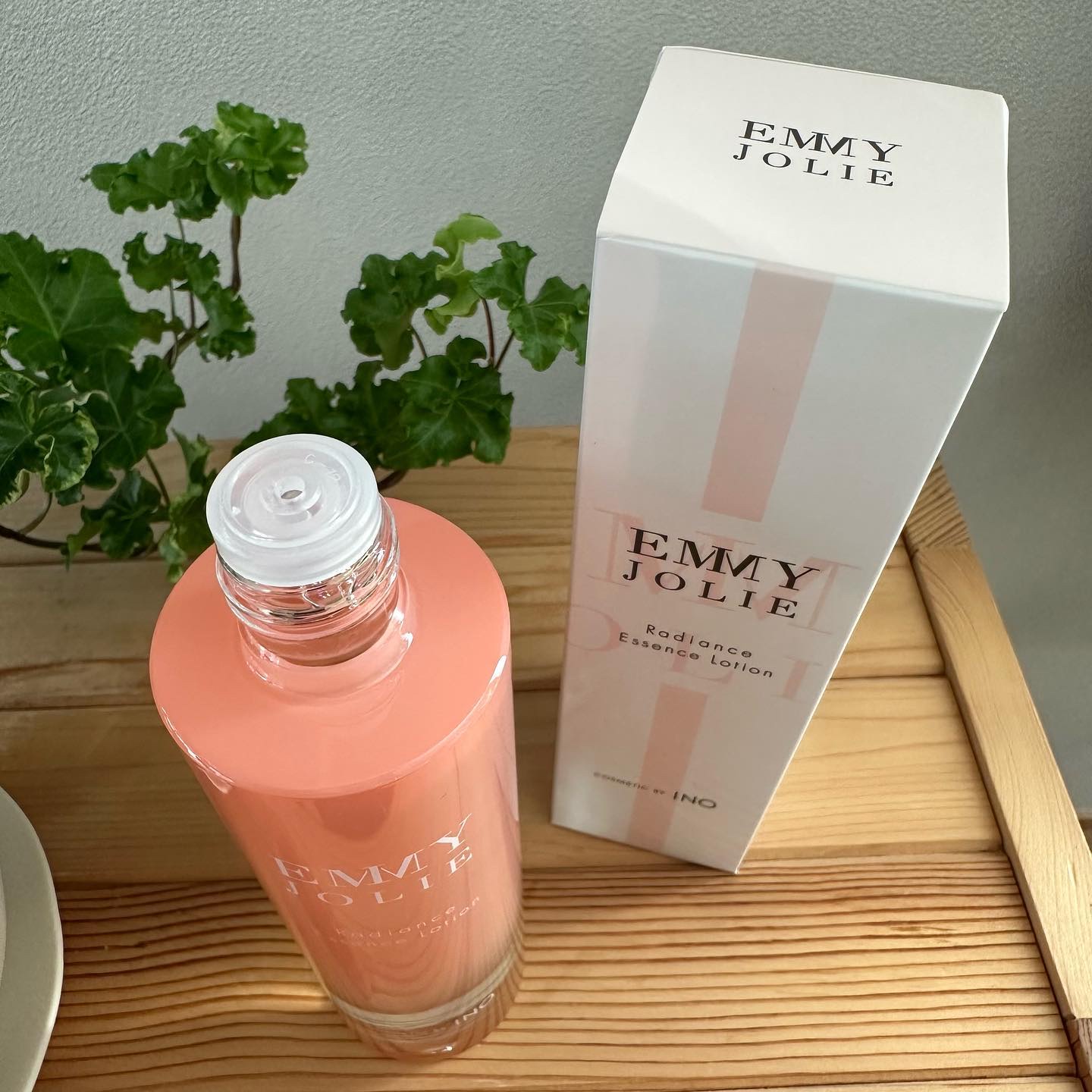 ラディアンスエッセンスローション/EMMY JOLIE /化粧水を使ったクチコミ（3枚目）
