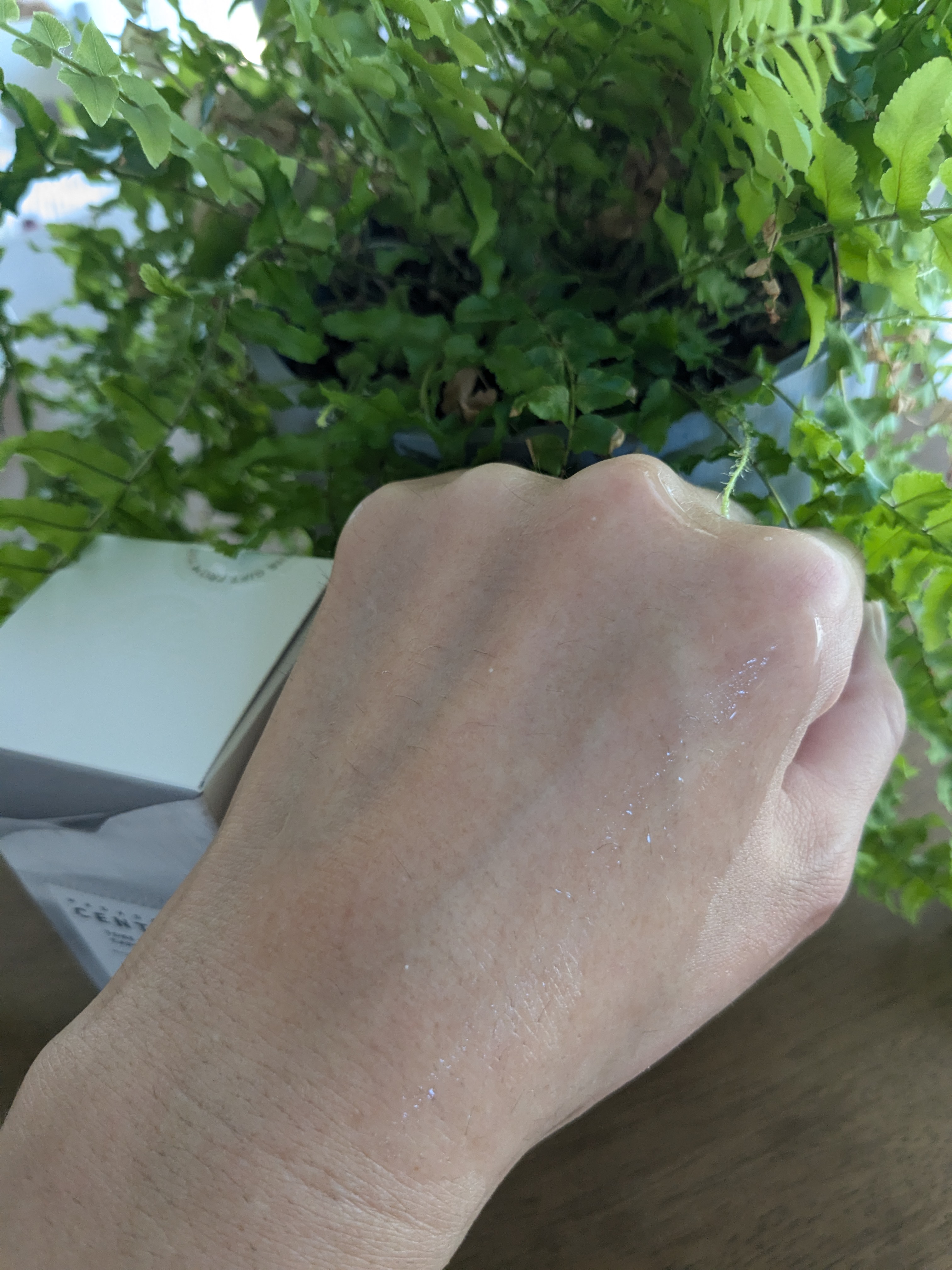 トーンブライトニング カプセルアンプル/SKIN1004/美容液を使ったクチコミ（3枚目）