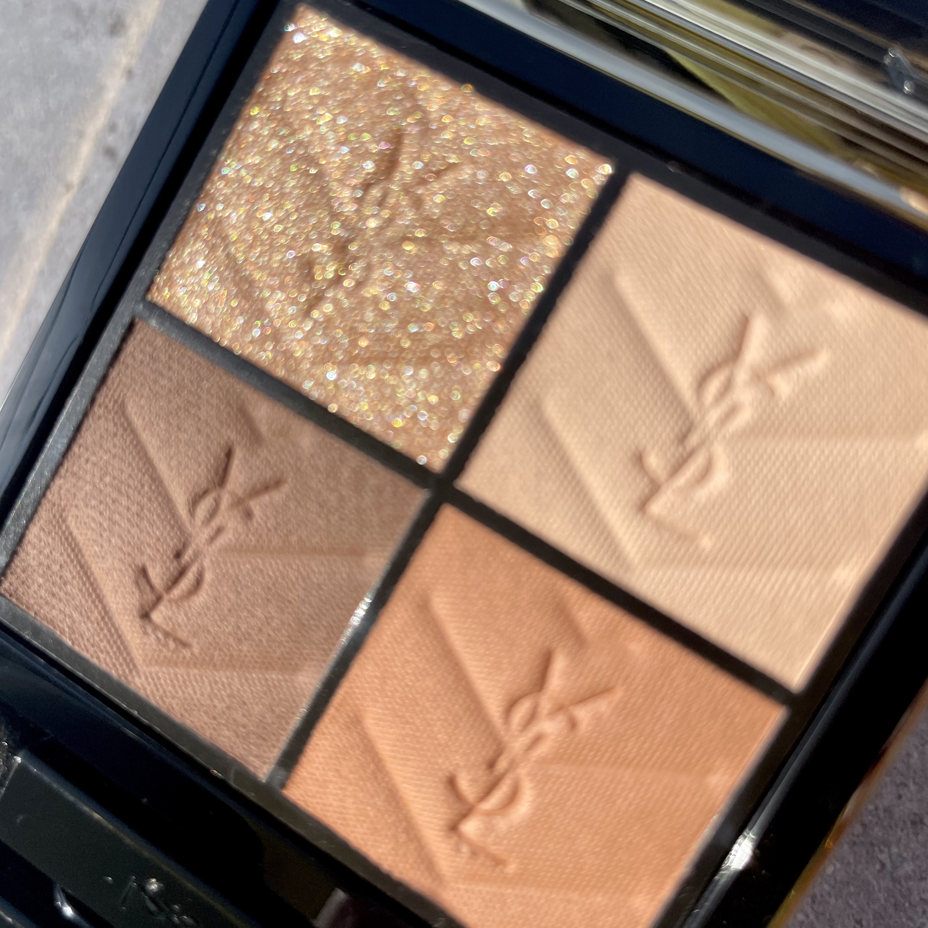 クチュール ミニ クラッチ #300 カスバ スパイシーズ/YVES SAINT LAURENT BEAUTE/アイシャドウパレットを使ったクチコミ（2枚目）