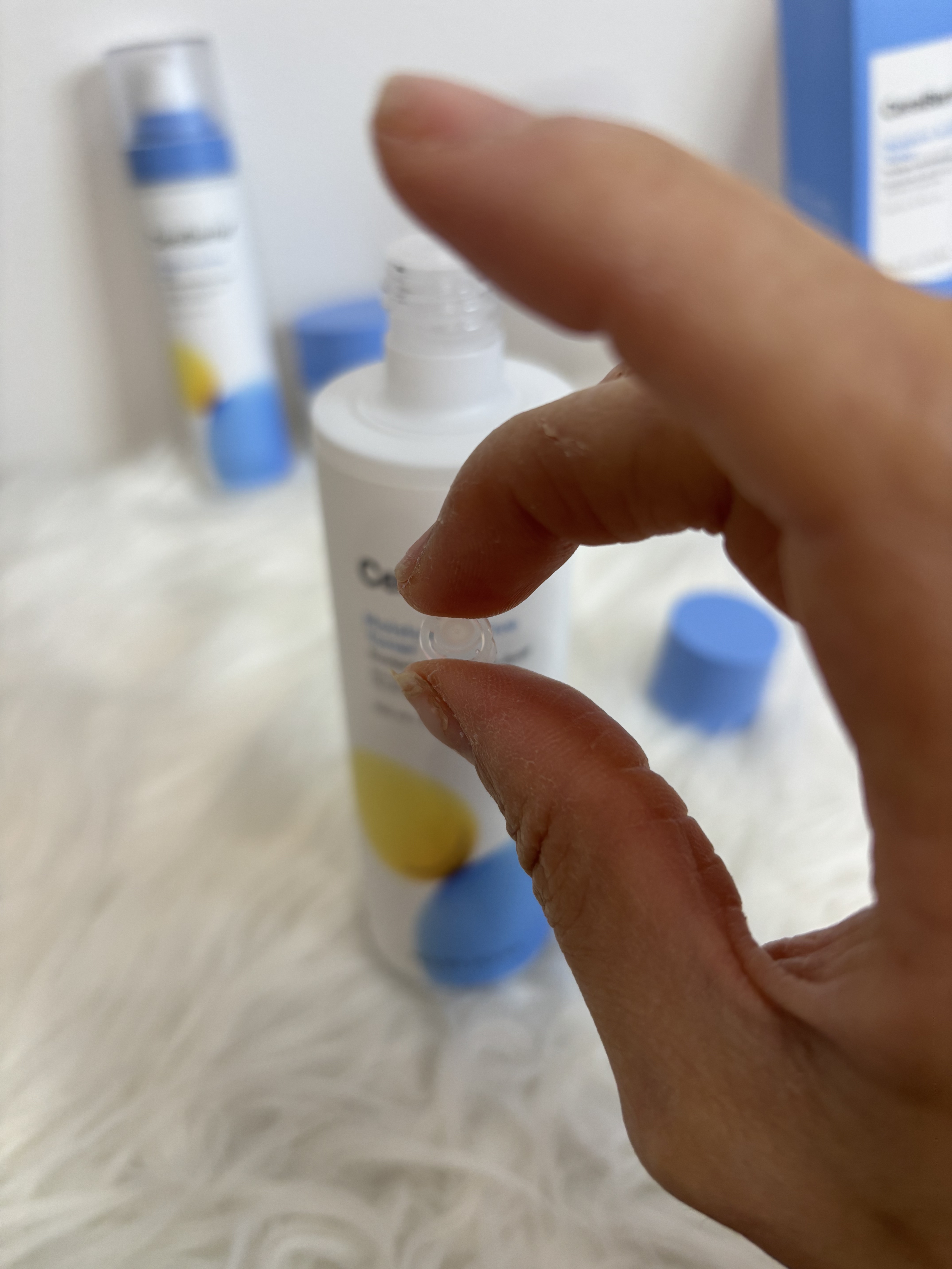 セラバリア　モイスチャーアクティブ　クリーム/HOLIKA HOLIKA/フェイスクリームを使ったクチコミ（3枚目）