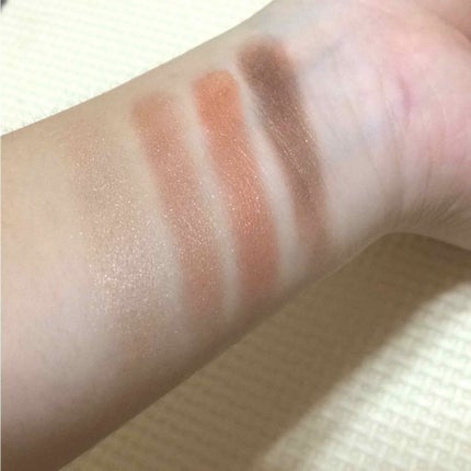 リンメル ロンドン ロイヤルヴィンテージ アイズのクチコミ「今回紹介するのは・・・・・・・・・
リンメル ロイヤルヴィンテージ アイズ 014 .....」(3枚目)