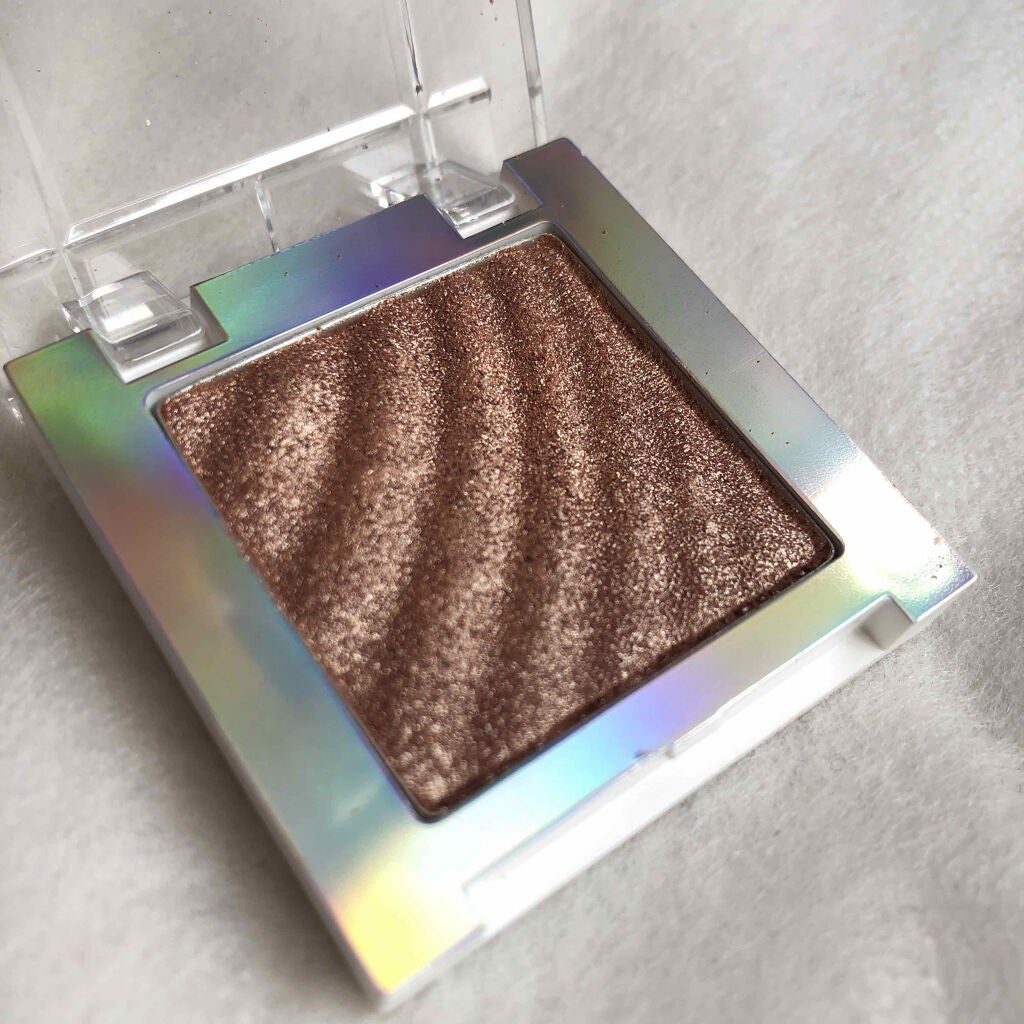 カラークイーン オイルシャドウ/ロレアル パリ/単色アイシャドウを使ったクチコミ(1枚目)