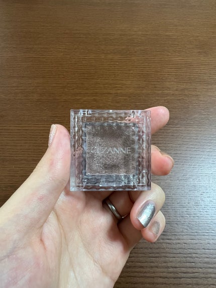 シングルカラーアイシャドウ/CEZANNE/単色アイシャドウを使ったクチコミ(1枚目)