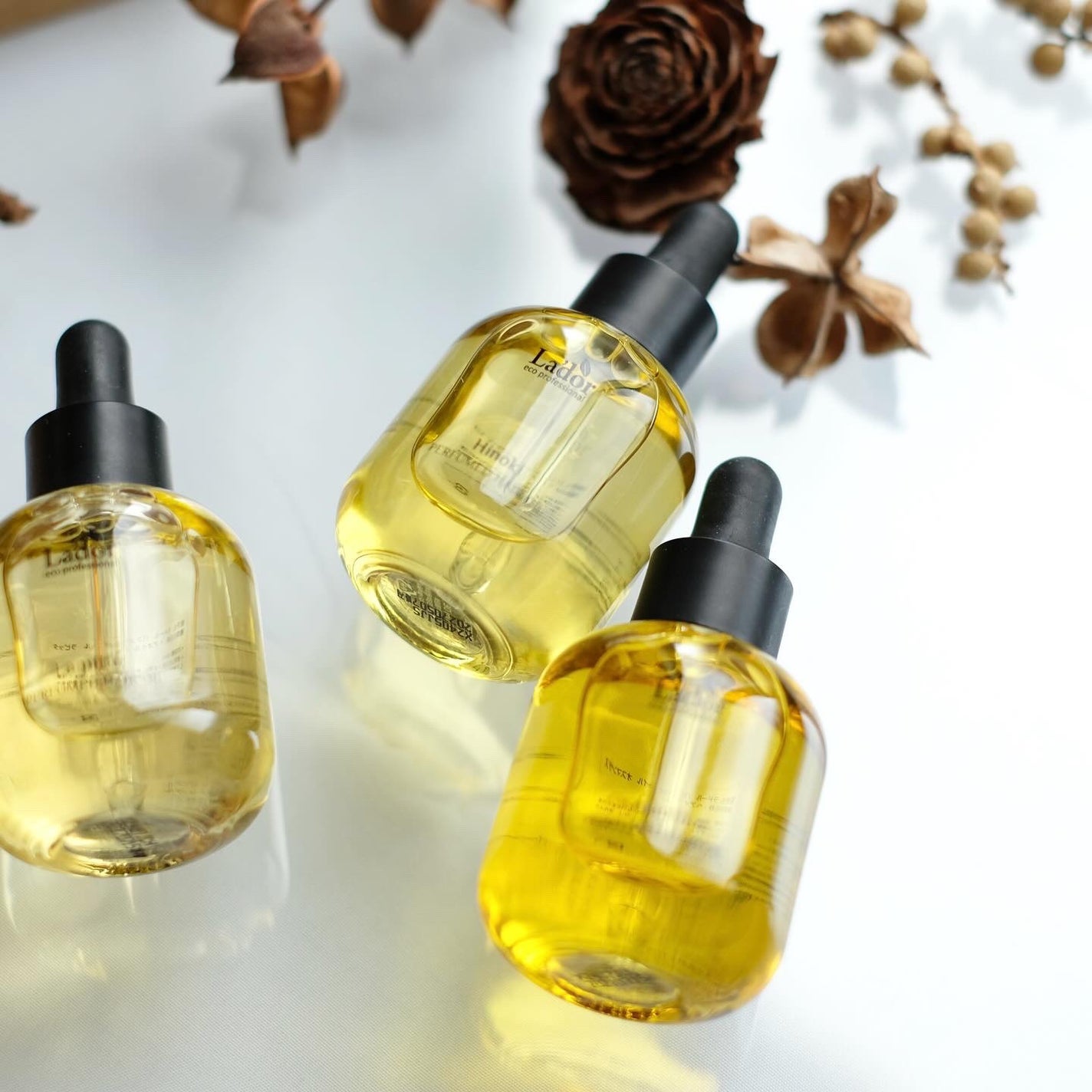 パフュームヘアオイル オスマンサス/La'dor/ヘアオイルを使ったクチコミ(4枚目)