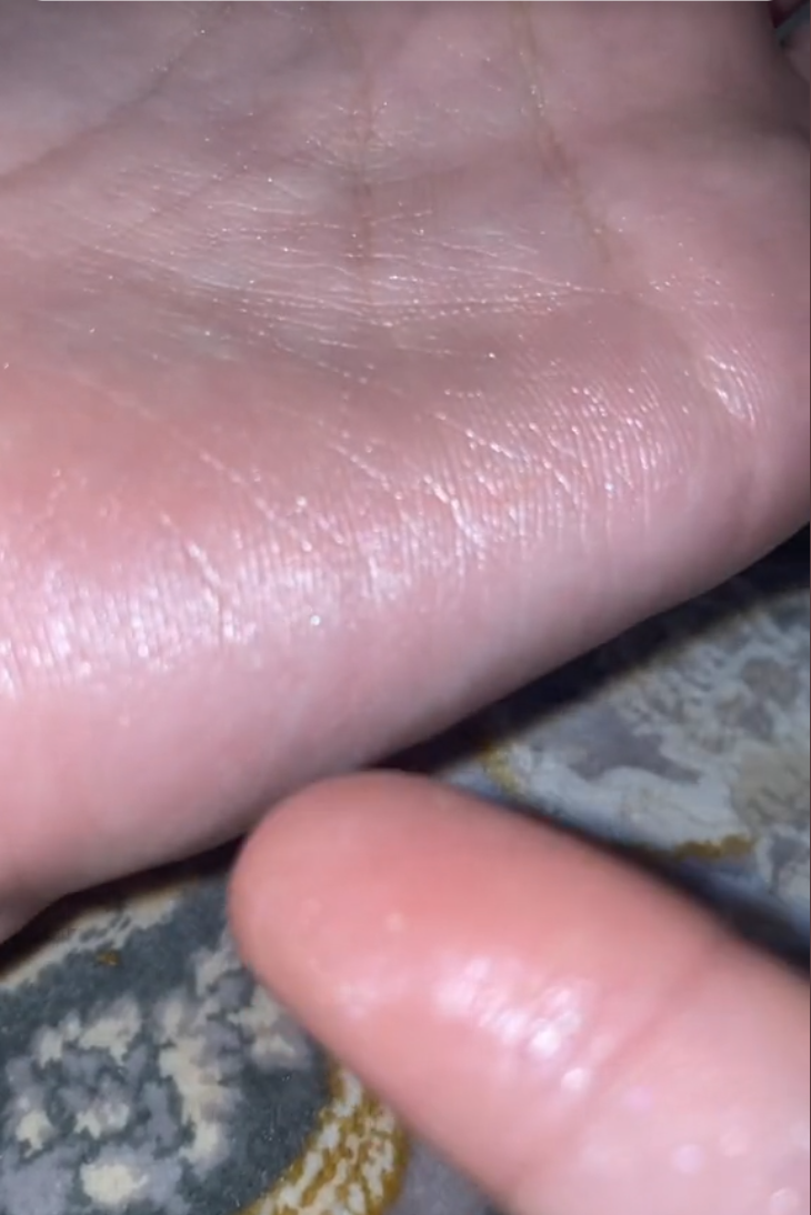 パールグロウハイライト/CEZANNE/パウダーハイライトを使ったクチコミ（2枚目）