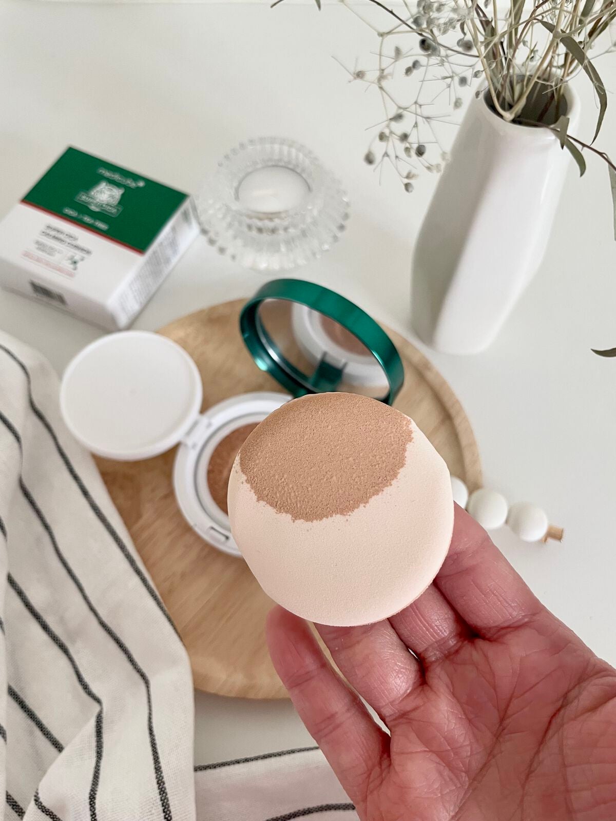 スーパーシカクッション/MEDICUBE/クッションファンデーションを使ったクチコミ(2枚目)